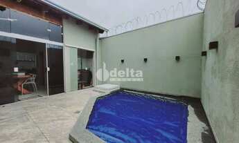 Imagem 3: Casa residencial disponível para locação no bairro Laranjeiras em Uberlândia-MG