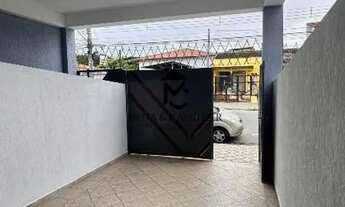 Imagem 2: Casa para Alugar em Taubaté - Jaboticabeiras- 2 Quartos, 1 Suíte com Quintal