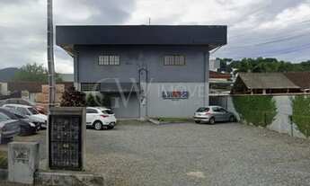 Imagem: Depósito Comercial no Saguaçu