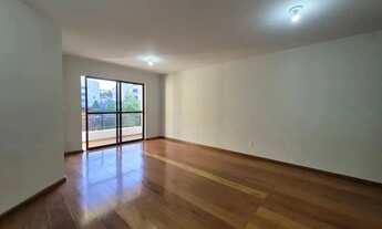 Imagem 2: LM- Oportunidade no Abraão, apartamento de 127m² com 3 Dormitórios + 2 Vagas todo reformad