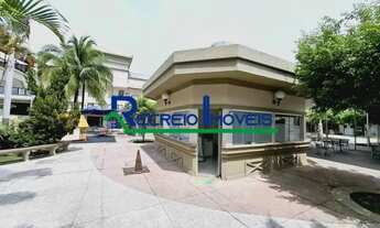 Imagem: Excelente quiosque na praça de alimentação