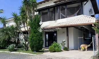 Imagem: Casa de condomínio para venda tem 270 metros