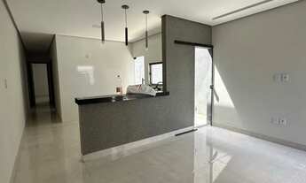 Imagem 2: Casa a venda no Bairro Monte Belo