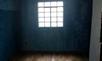 Imagem 3: Casa 2 qtos , sala, cozinha, banheiro, área de serviço, 1 vaga