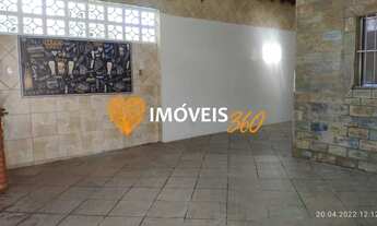 Imagem 3: CASA DE ESQUINA SEMI ISOLADA, 147M², 3 DORM SENDO 1 SUITE, GUILHERMINA - PRAIA GRANDE