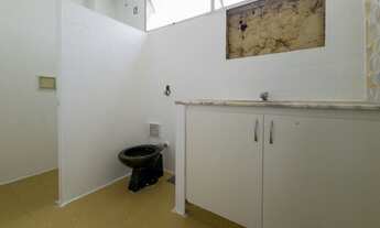 Imagem 7: Apto reformado no Cocó, 144m2 de área, 3 quartos, móveis fixos, dependência completa, 1 va