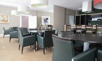 Imagem 6: Apartamento para venda possui 231 metros quadrados com 4 quartos em Centro - Curitiba - PR