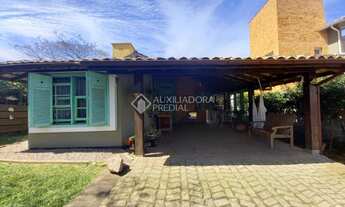 Imagem 2: FLORIANóPOLIS - Casa Padrão - Campeche