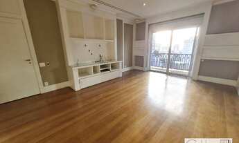 Imagem: Casa suspensa, vista 360º, 5 suítes, home-theater