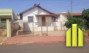 Imagem: Casa com 3 quartos - Bairro Shangri-lá