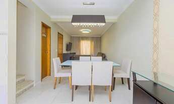 Imagem 3: Casa à venda, 3 quartos, 1 suíte, 5 vagas (sendo 1 coberta) no Uberaba, Curitiba/Paraná