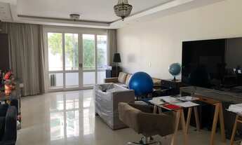 Imagem 2: Apartamento com 3 quartos sendo 1 suíte, á venda, 193m², Centro - Florianópolis/SC