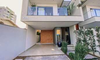 Imagem 5: Sobrado para venda possui 182 metros quadrados com 3 quartos em Itacolomi - Balneário Piça