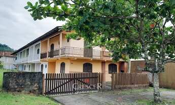 Imagem 2: Sobrado com 3 quartos para venda em Caioba