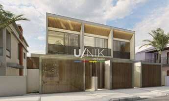 Imagem: Casa com 3 dormitórios no Campeche