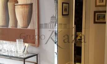 Imagem 7: Casa de condomínio para venda possui 380 metros quadrados com 3 quartos