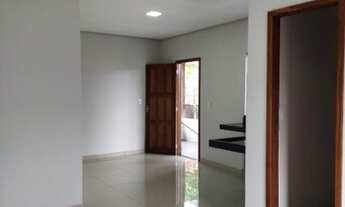 Imagem 2: Casa, área gourmet com churrasqueira, 3 quartos sendo 1 suite, terreno amplo e gramado