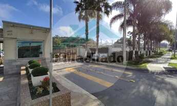Imagem 3: Apartamento para Venda em Araucária, Costeira, 2 dormitórios, 1 banheiro, 1 vaga