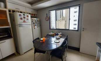 Imagem 7: Apartamento para venda possui 180 metros quadrados com 4 quartos em Tamarineira - Recife