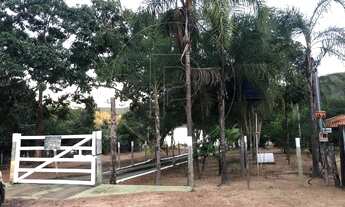 Imagem 2: Chácara para Venda em Caldas Novas, Lago Corumbá, 3 dormitórios, 1 suíte
