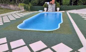 Imagem 3: Casa Castelo à venda, com maior parte da mobília, com 4 suítes, todas com closet