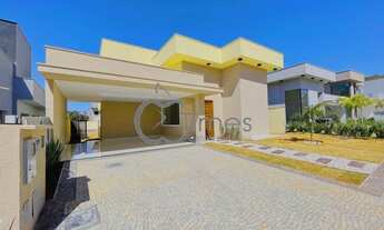 Imagem 3: Casa em condomínio com 3 quartos no Portal do Sol Green Golf - Bairro Residencial Goiânia