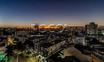 Imagem 4: Apartamento para venda possui 64 metros quadrados com 2 quartos em Santana - Porto Alegre