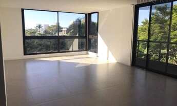 Imagem: Mansão suspensa. Amplo apartamento, 290