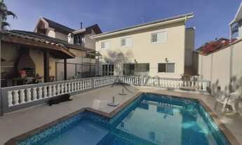 Imagem 5: Casa de condomínio para aluguel com 200 metros quadrados com 3 quartos