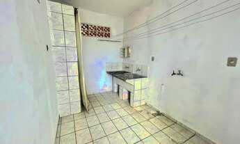 Imagem 7: Casa para venda possui 100 metros quadrados com 3 quartos em Vila Canária - Salvador - BA