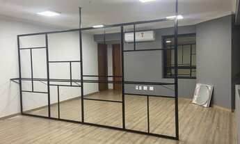 Imagem 4: Sala Comercial Reformada com Garagem Centro Fácil Acesso