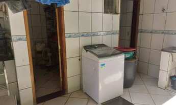 Imagem 6: 49 - Vende-se esta casa na região Carapicuíba, Bairro Vila Menk