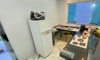 Imagem 5: Casa para venda possui 170 metros quadrados com 3 quartos em Interlagos - São Paulo - SP