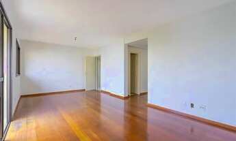 Imagem 6: O Apartamento da Praça