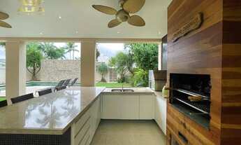 Imagem 3: Casa Frente Praça com 4 suítes à venda, 370 m² por R$ 3.500.000 - Jardim Acapulco - Guaruj