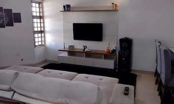 Imagem 4: Casa para venda com 360 metros quadrados com 3 quartos em Residencial Barravento - Goiânia