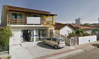 Imagem 2: Ótima casa residencial à venda, com ponto comercial, no bairro Bela Vista /São José