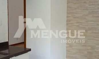 Imagem 7: Casa residencial com 03 dormitórios e 05 vagas no bairro Rubem Berta em Porto Alegre 47