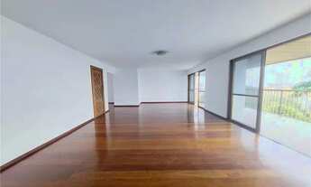 Imagem 5: Apartamento amplo com 4/4 para locação em localização privilegiada