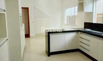 Imagem 7: Casa à venda, 3 quartos, 2 suítes, 2 vagas, Cidade Jardim - Uberlândia/MG