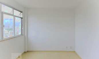 Imagem 4: Apartamento para Aluguel - Vila Isabel, 2 Quartos, 50 m2