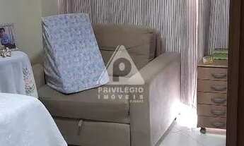 Imagem 2: Imóvel de 2 quartos com DCE e vaga