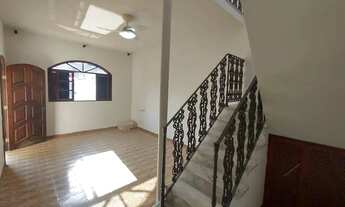 Imagem 5: Casa com 4 dormitórios com Piscina à venda, 245 m² por R$ 600.000 - Campo Grande