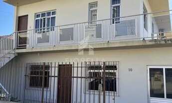 Imagem: Casa com 06 dormitórios 04 banheiros, no