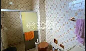 Imagem 3: Casa à venda, 4 quartos, 2 vagas, CENTRO - ARAGUARI/MG