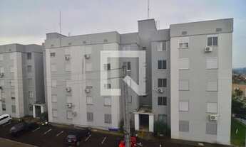 Imagem 5: Apartamento para Aluguel - Olaria, 2 Quartos, 47 m2