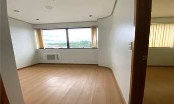 Imagem: Salas à venda em Menino Deus - RS