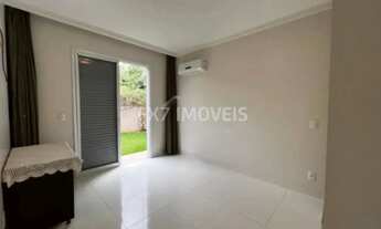 Imagem 6: Casa de Condomínio de Luxo com 5 Suítes na Cidade de Cidade] - 437m² - 4 Vagas - Imperdíve