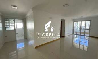 Imagem 2: Apartamento com 03 dormitorios e 2 vagas à Venda - Centro - Florianópolis/SC