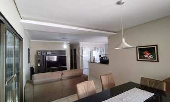 Imagem 7: CASA COM 3 DORMITORIOS E PISCINA